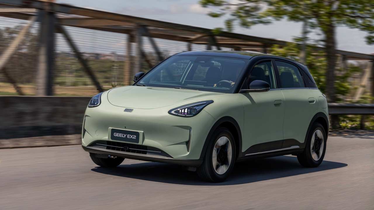 Geely EX2 2026 vista lateral