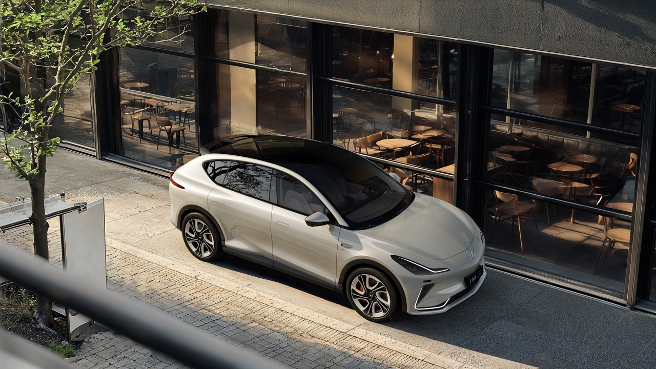 MG IM LS7 2026 vista frontal