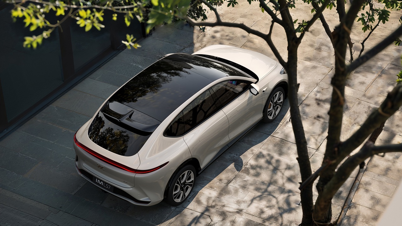 MG IM LS7 2026 vista lateral