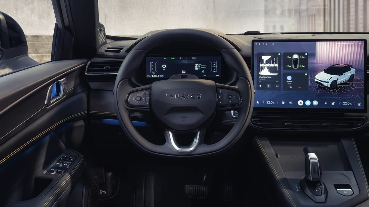 Lynk & Co 01 2026 vista trasera