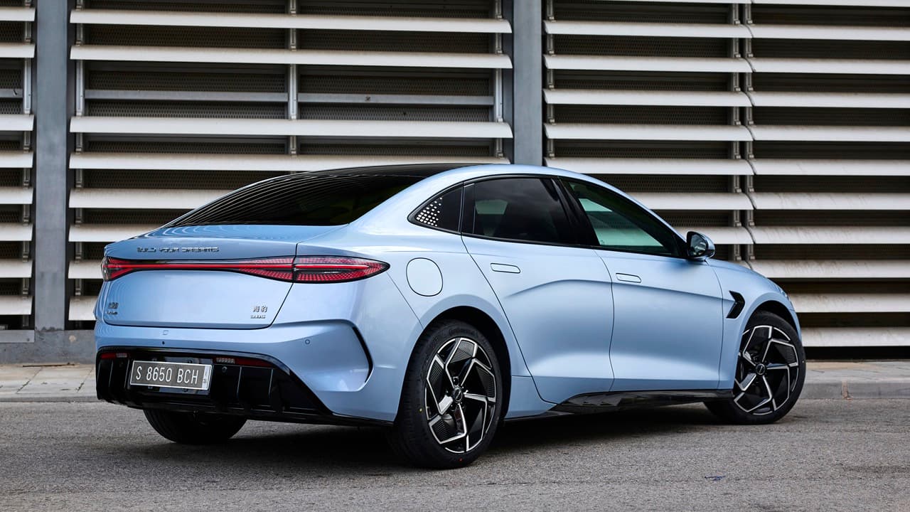 BYD Seal 2026 vista lateral