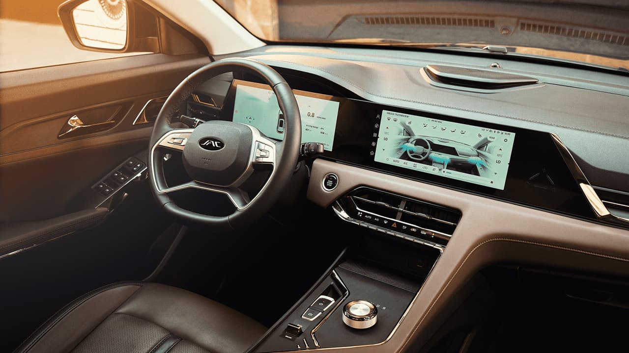 JAC JAC 8 2026 vista lateral