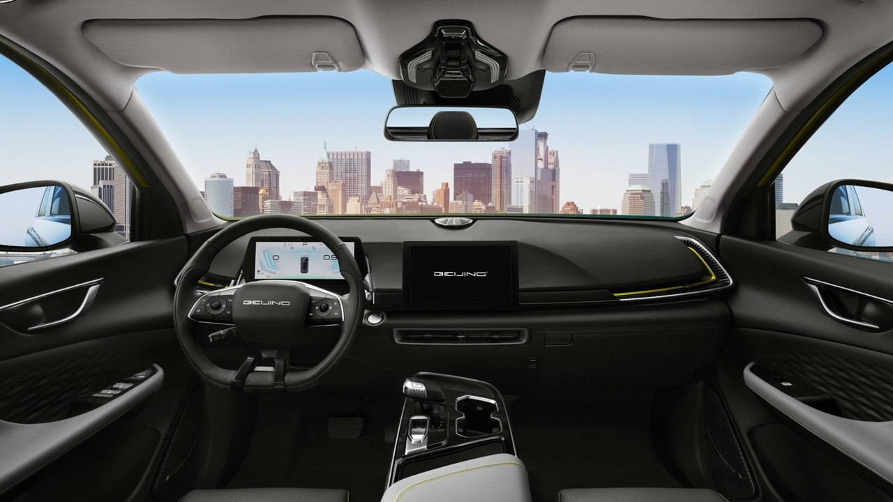 BAIC X 55 2025 vista lateral