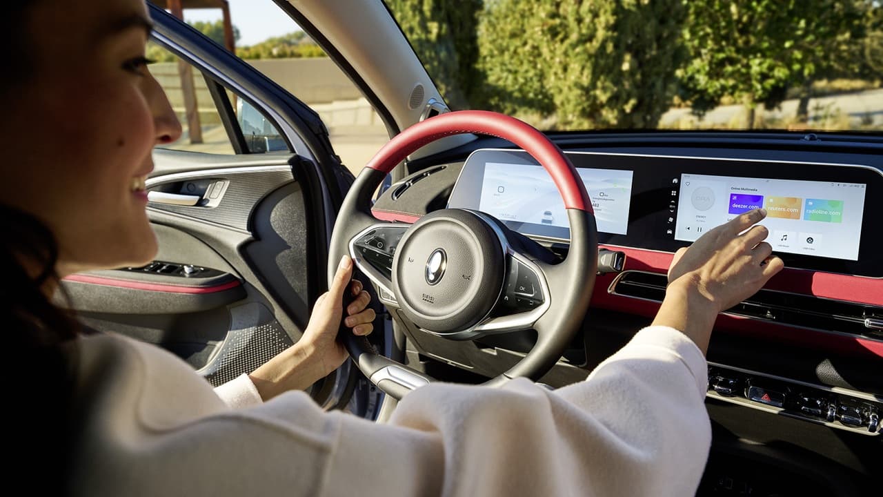 GWM Ora 03 2026 vista lateral