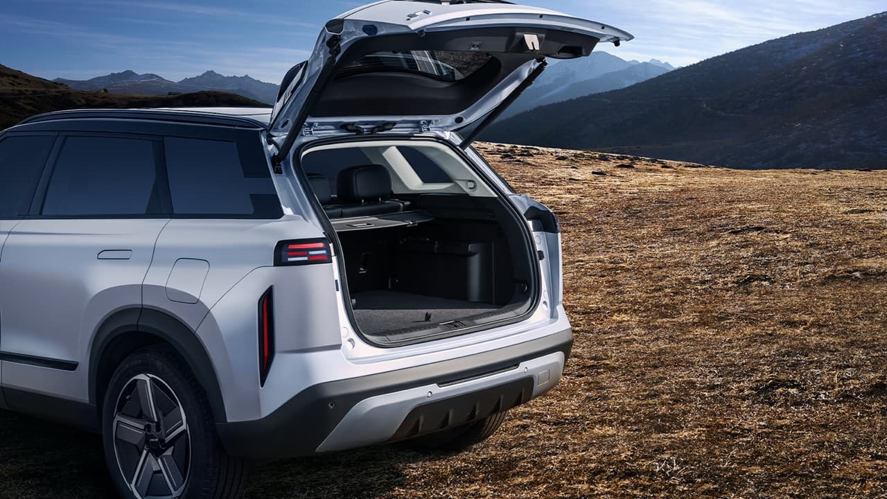 Chirey Jaecoo 7 SHS 2026 vista lateral