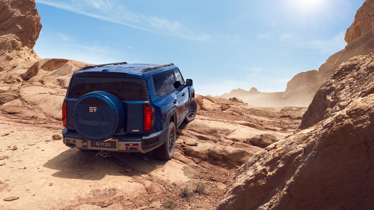 Jetour G700 2026 vista trasera