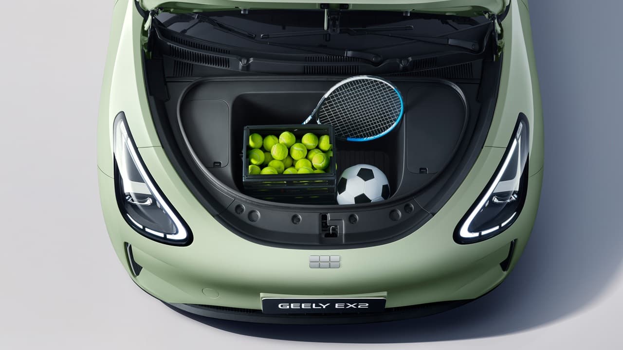 Geely EX2 2026 interior